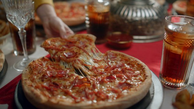 Así es el menú buffet ‘Pizza y bebida sin fin’ de Telepizza que sólo cuesta ¡6,95 euros!