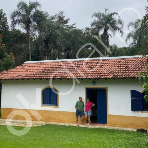 El etarra Joseba Gotzon Vizán González junto a su mujer Miren Josune Marco Oqueranza en una de sus casas en Brasil. 