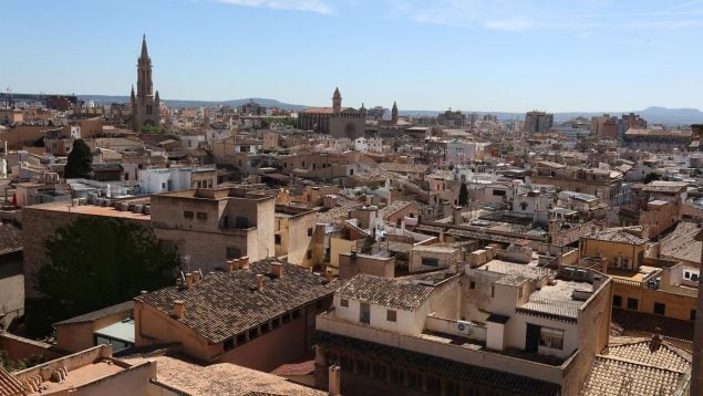 El Colegio de Arquitectos lanza la alarma por la caída en un 65% de la creación de vivienda pública en Baleares