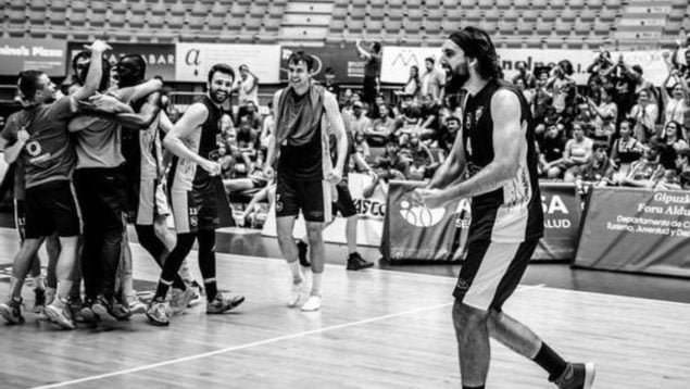 Saéz de Cortázar, baloncesto