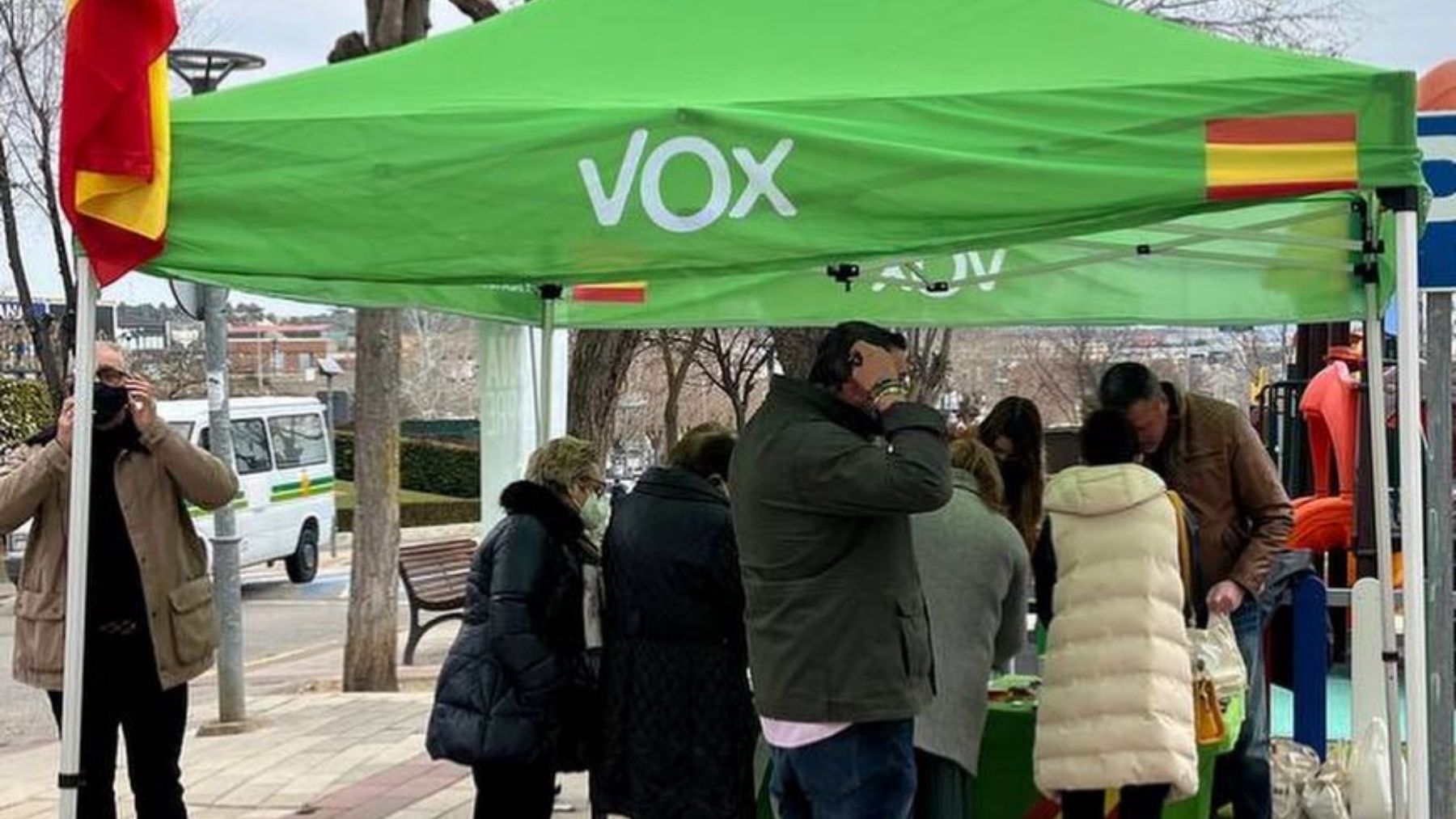 Una carpa de Vox en Mallorca.