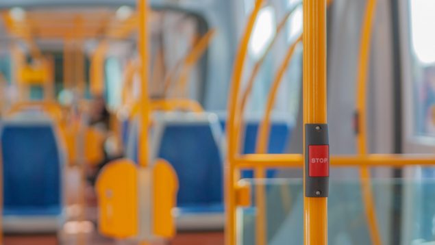 Estos profesionales tienen un chollo: hay una comunidad que les paga 100 € para el transporte