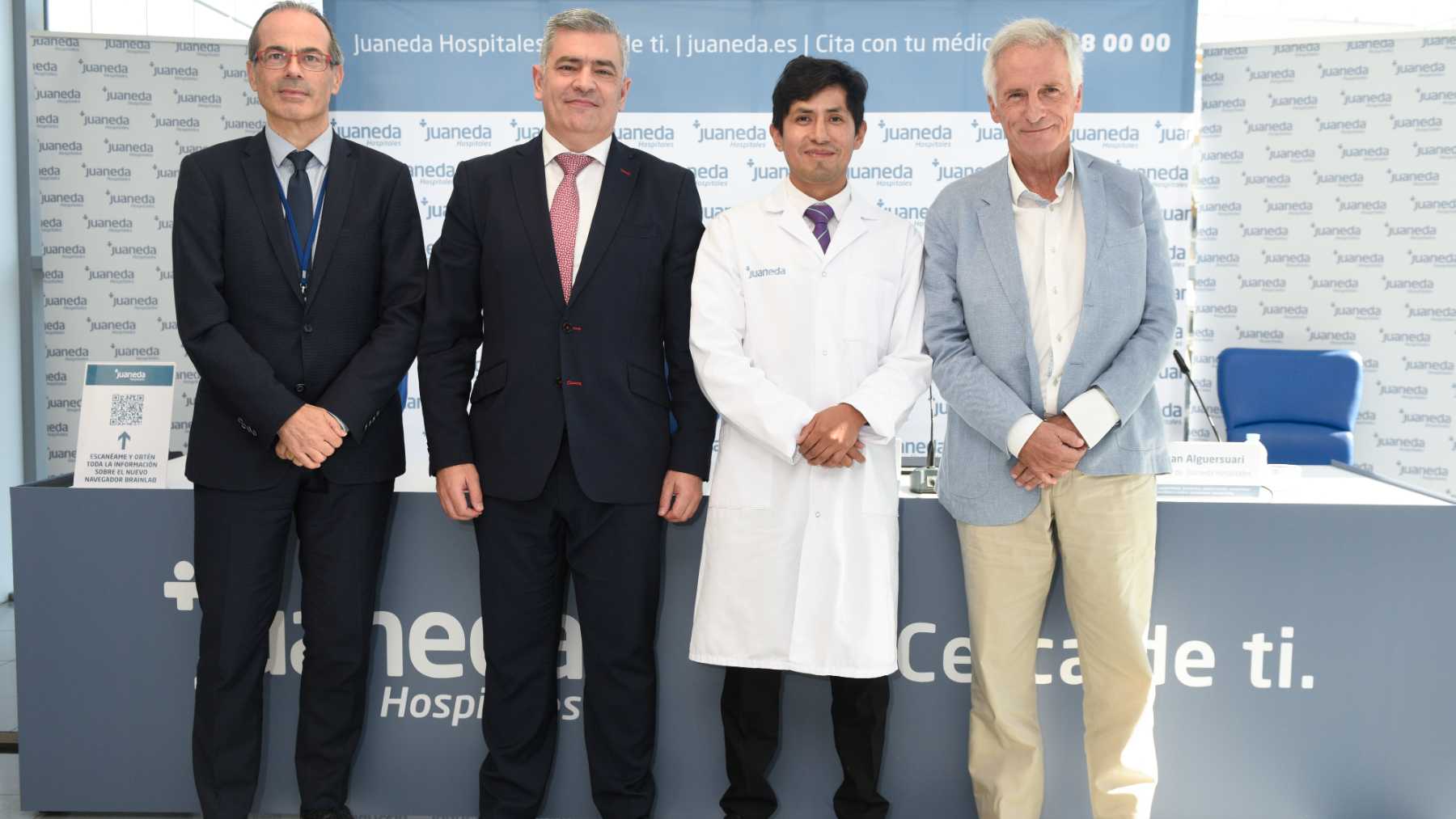 Francisco Marí, gerente de Clínica Juaneda; Rodrigo Martín, CEO de Juaneda Hospitales; Alexis Palpan, neurocirujano y Juan Alguersuari, presidente de Juaneda Hospitales. JUANEDA HOSPITALES