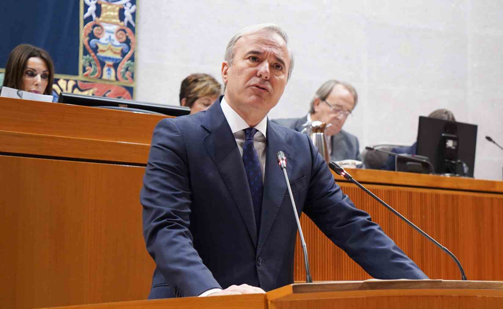 El presidente de Aragón, Jorge Azcón hoy en el pleno de las Cortes de Aragón.