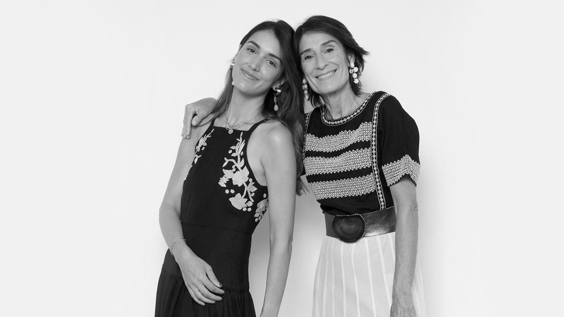 Margarita Ruyra de Andrade y Valentina Suárez- Zuloaga, fundadoras de ES Fascinante.