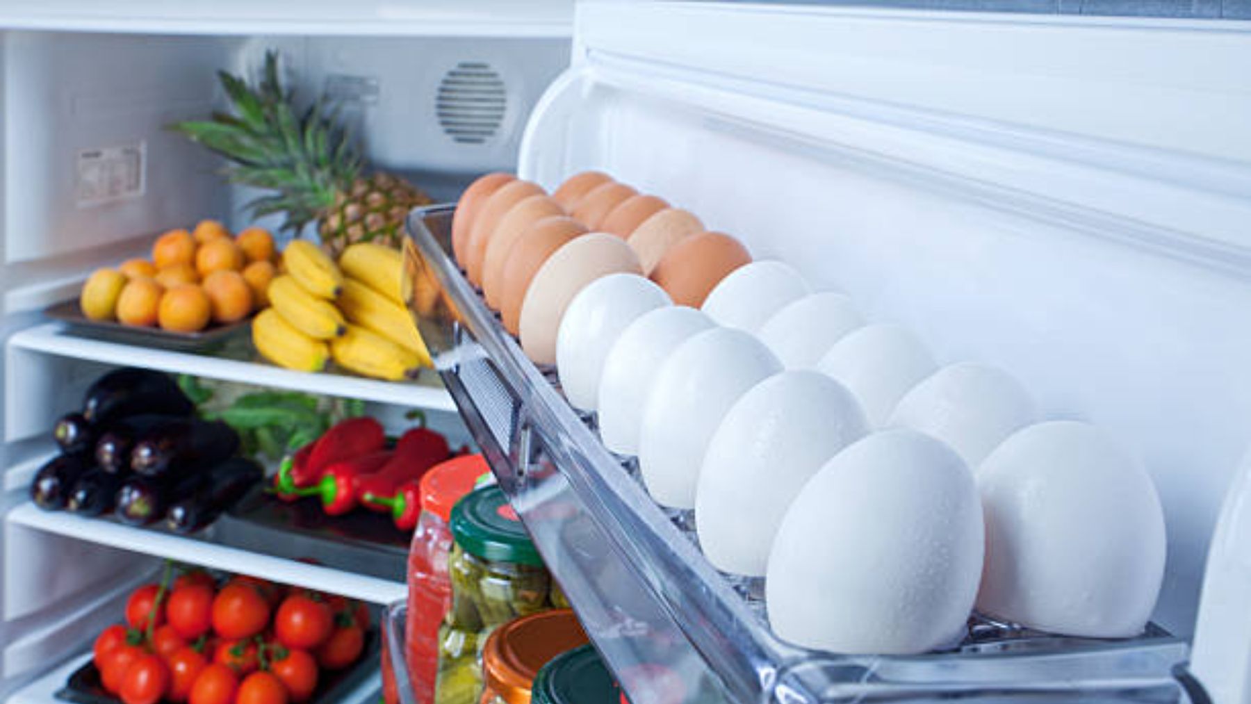 Mercadona tiene la solución para acabar con los olores en el frigorífico:  cuesta menos de 2 euros y también ayuda a controlar su temperatura