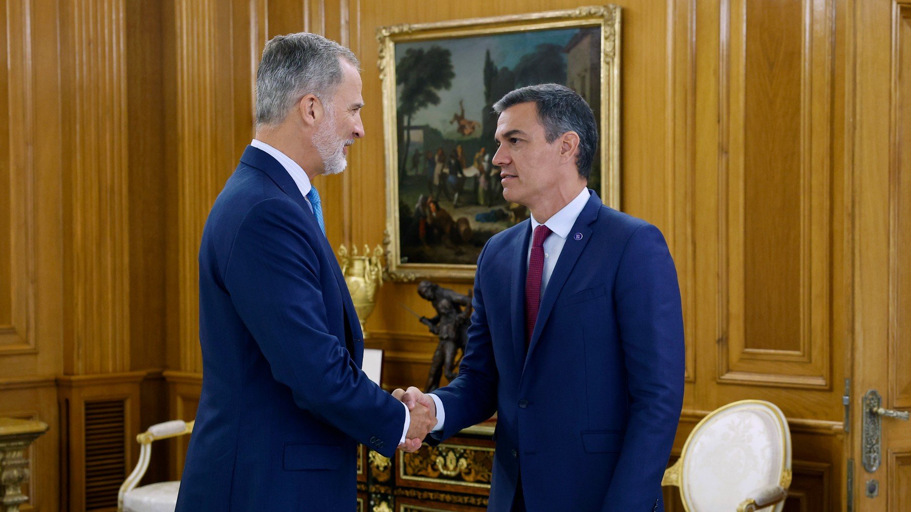 Felipe VI y Pedro Sánchez en la última ronda de consultas. (Foto: EFE)