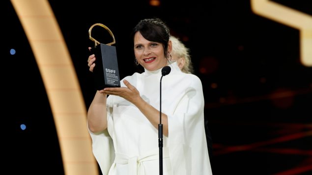 La película 'O corno' de Jaione Camborda gana la Concha de Oro en San Sebastián