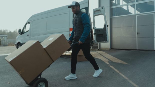 Los transportistas pueden disfrutar de una ayuda para dejar de trabajar: requisitos y c&oacute;mo conseguirla