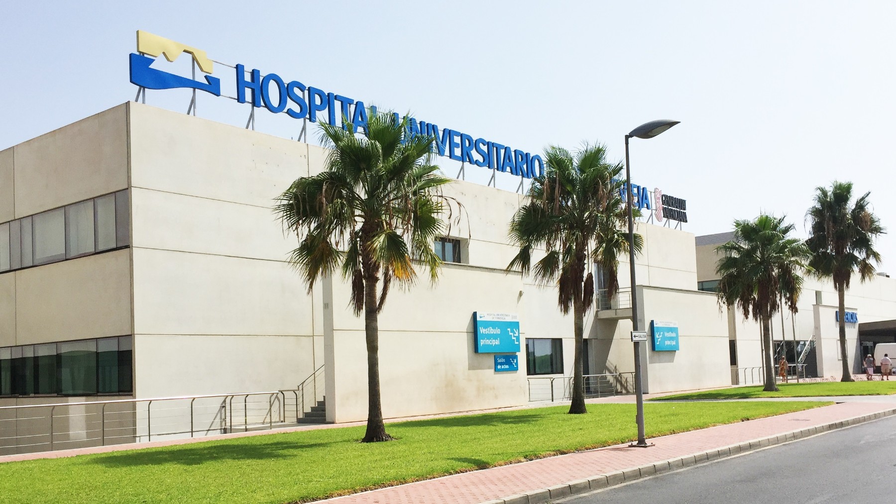 Indemnizan con 450.000 € a una paciente por la amputación de un brazo en el Hospital de Torrevieja.