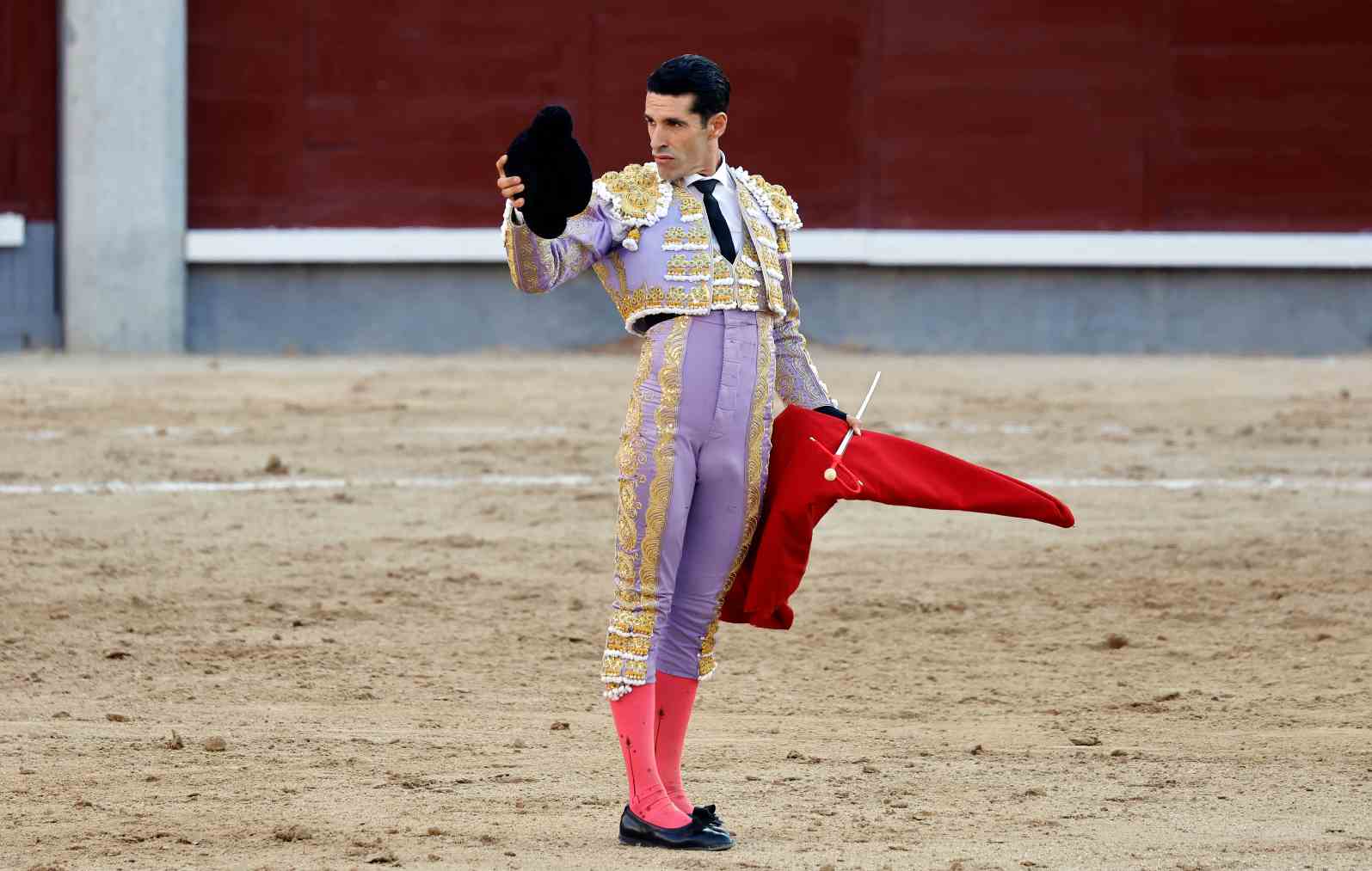 El maestro Talavante en la plaza de toros de Las Ventas.