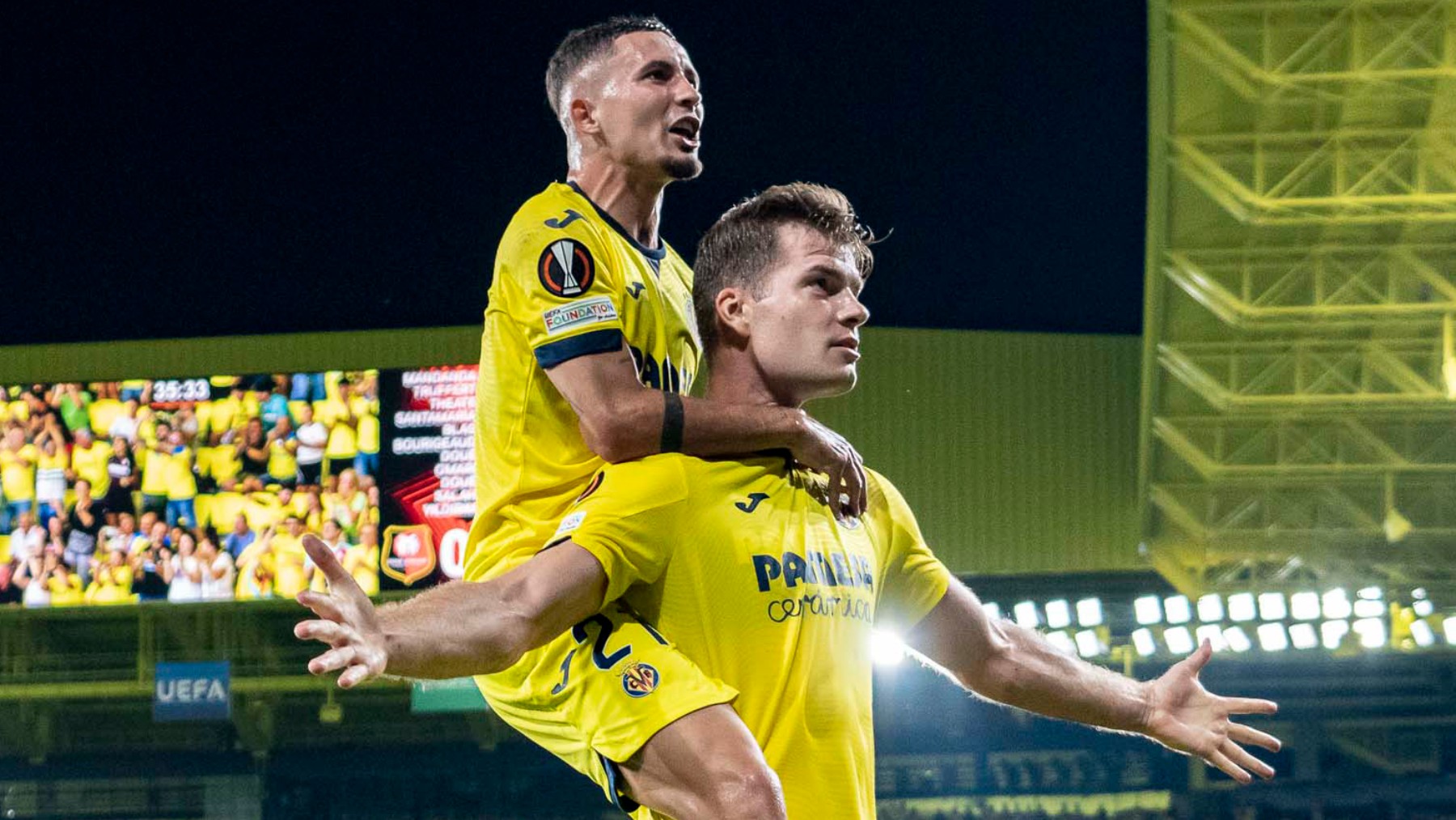 Sorloth celebra el gol ante el Stade Rennes. (Villarreal)