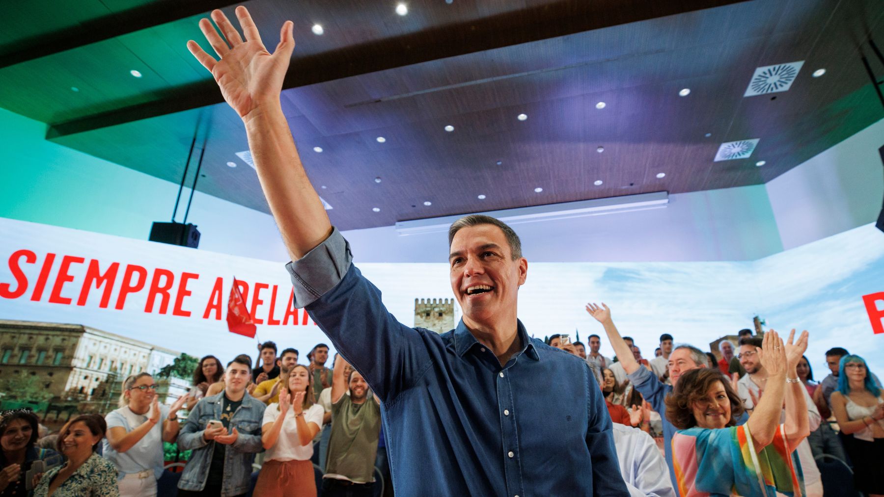 Pedro Sánchez en su primer mitin como candidato a la investidura.