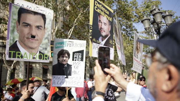 manifestación amnistía Barcelona Pedro Sánchez