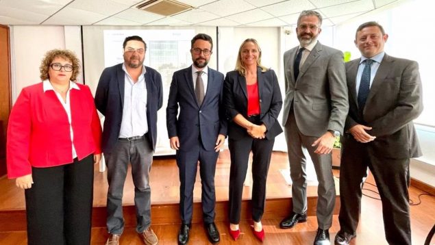 a presidenta de la FEHM, Maria Frontera, y el abogado del Estado y socio de Cuatrecasas, Alejandro Auset, participan en los II Encuentros Jurídicos de la Federación Hotelera