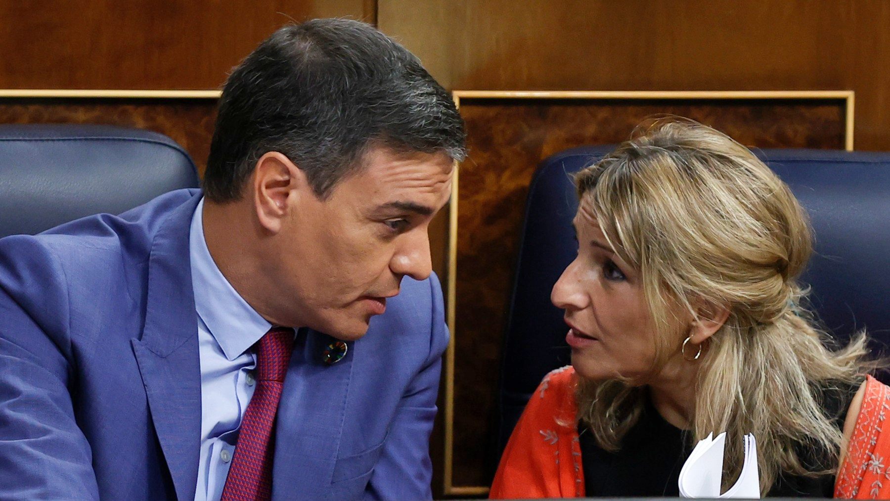 Pedro Sánchez y Yolanda Díaz. (Foto: Efe)