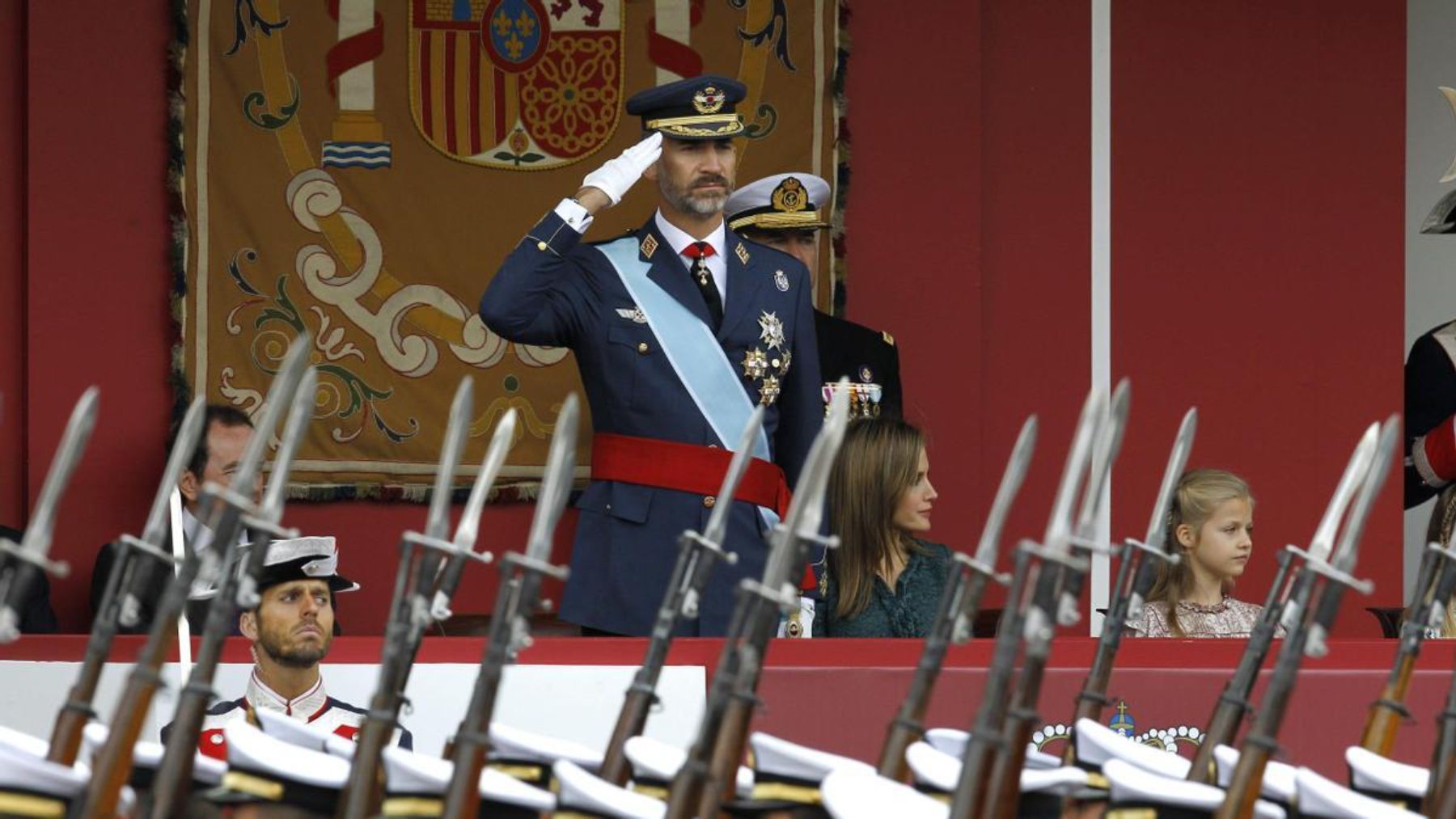 El Rey Felipe VI en el desfile militar del 12 de octubre