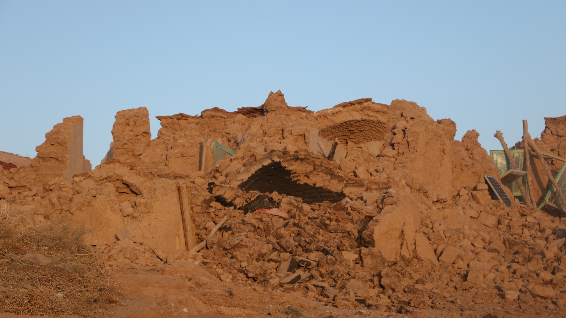 Ruinas de viviendas después de los terremotos en la provincia de Herat, Afganistán. (Foto: Ep)