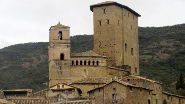 El pueblo más bonito de España con un castillo medieval: perfecto para una escapada de fin de semana