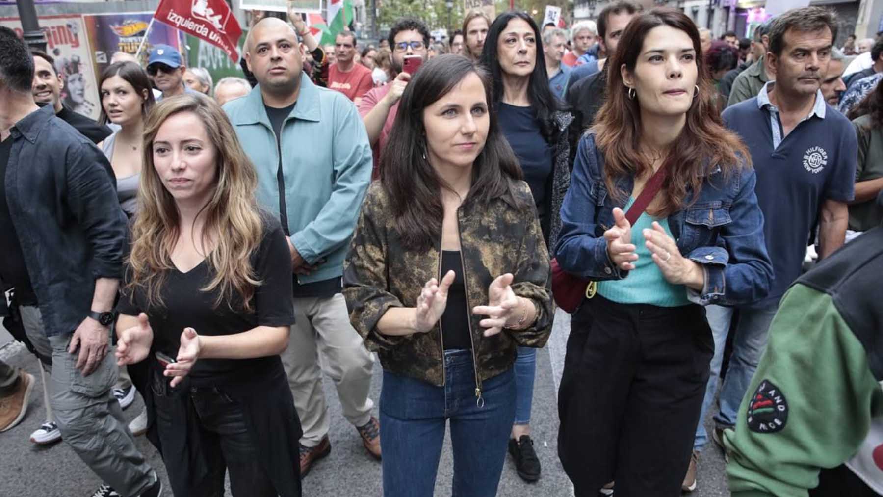 La ministra Belarra (en el centro), durante una manifestación en Madrid contra Israel.