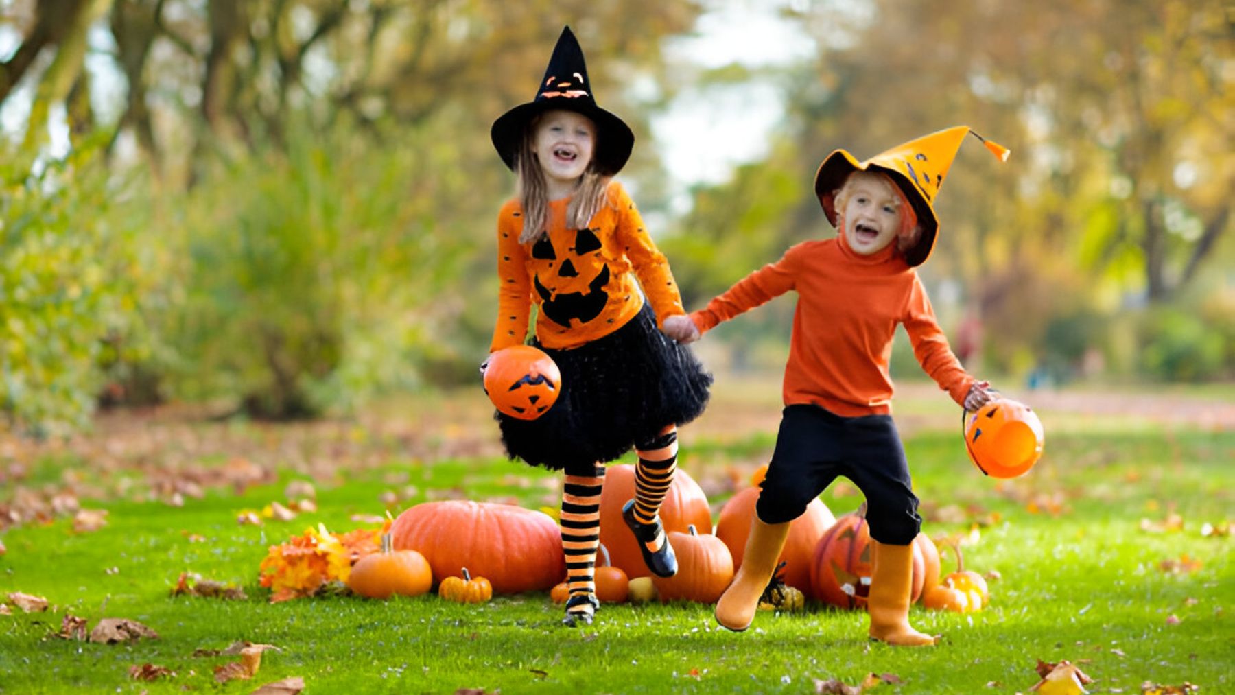 Niños en Halloween.