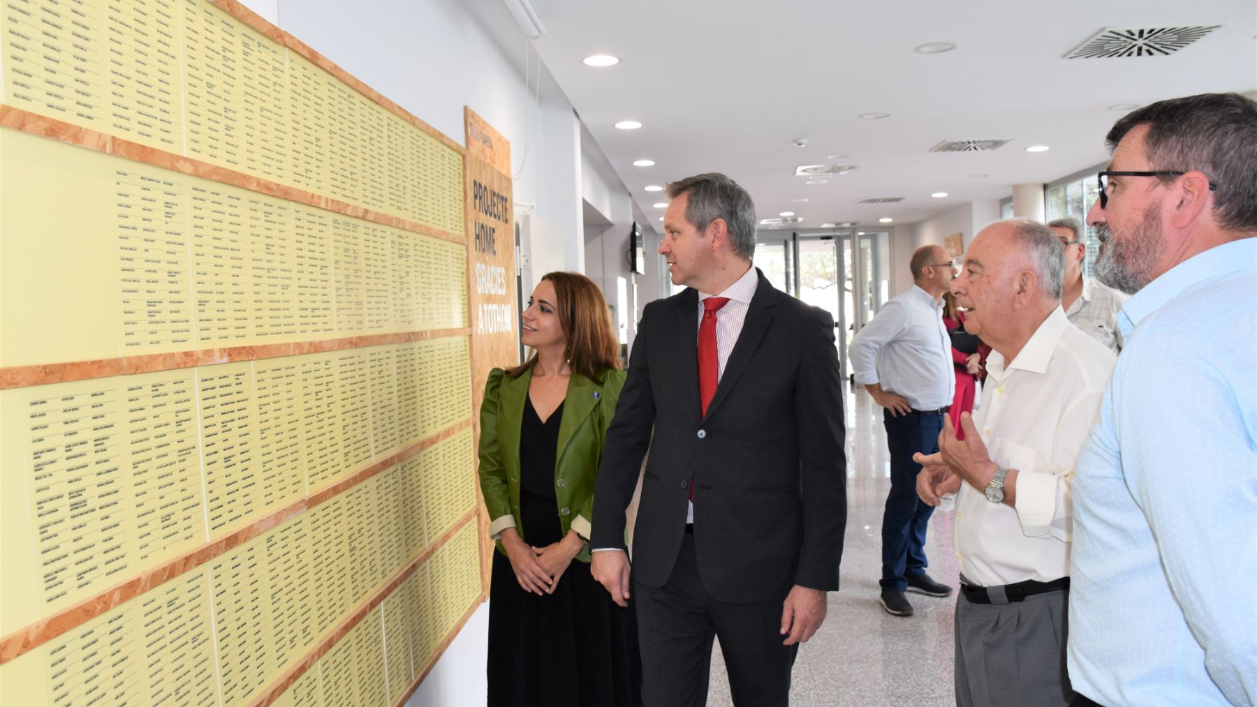 El ministro de Sanidad, José Miñones, visita Projecte Home Balears.