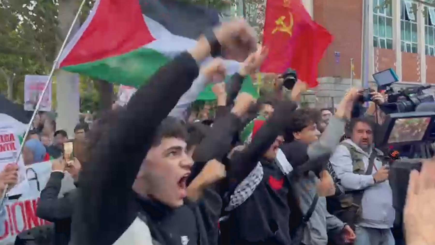 Manifestación en Madrid contra la embajada de Israel.