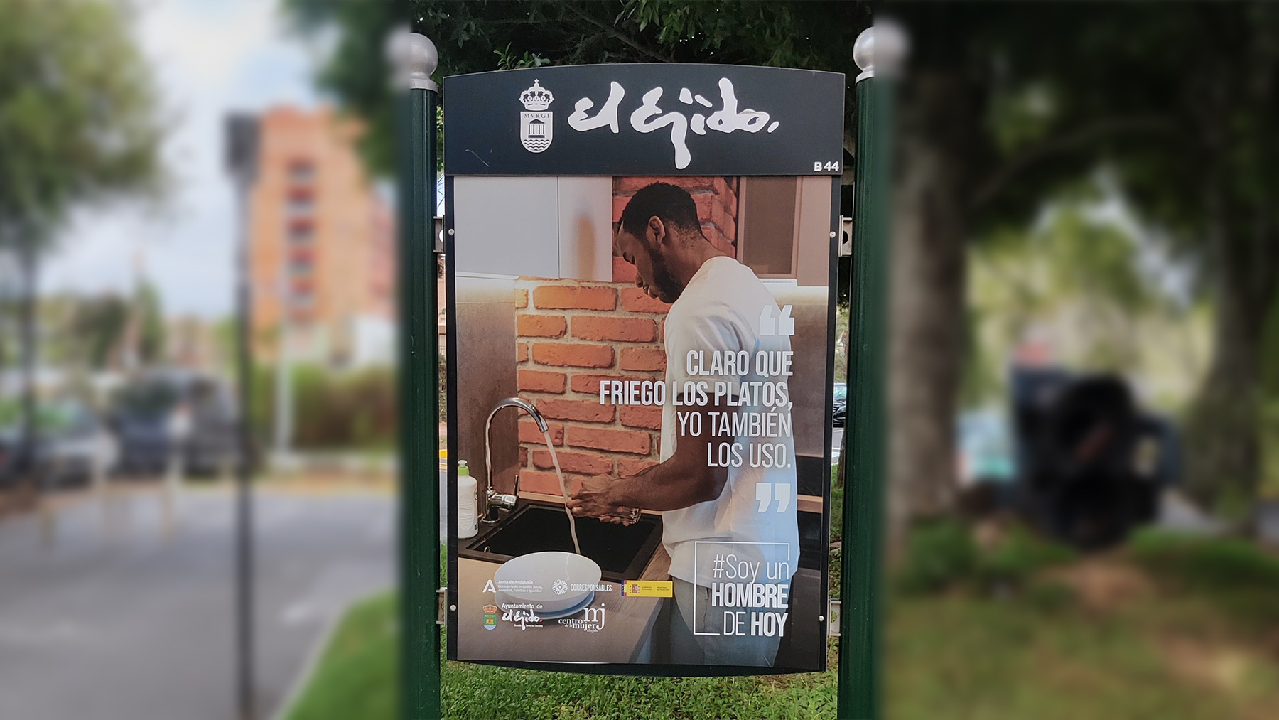 Campaña publicitaria del Ayuntamiento de El Ejido.