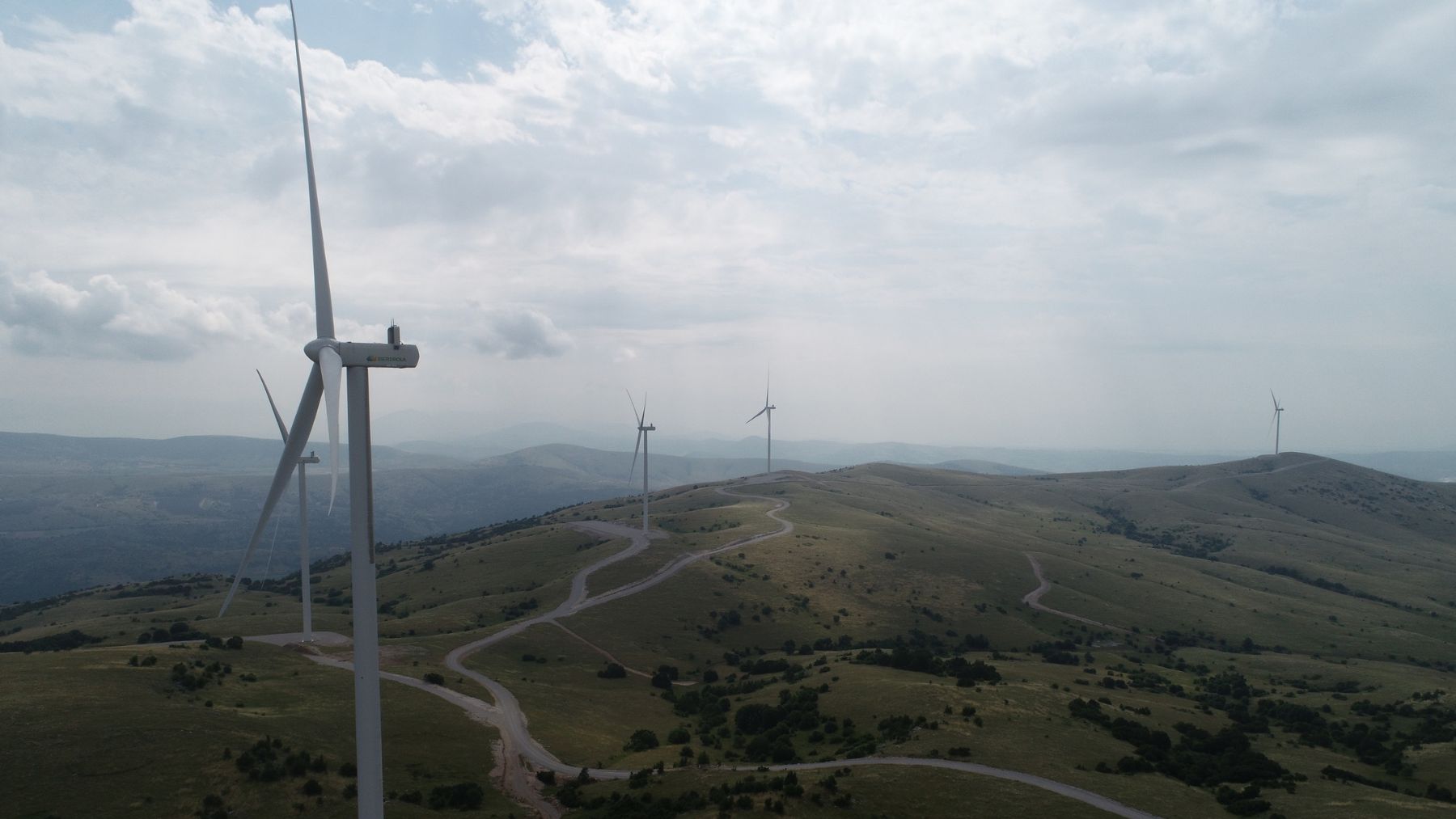 La aportación de la energía eólica sustenta la caida en el precio de la luz de hoy
