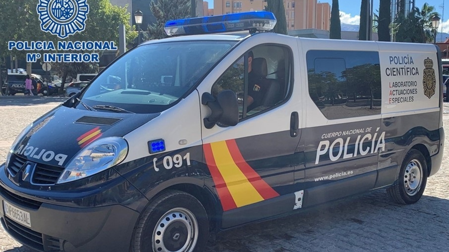 Vehículo de la Policía Nacional en Granada (POLICÍA NACIONAL).