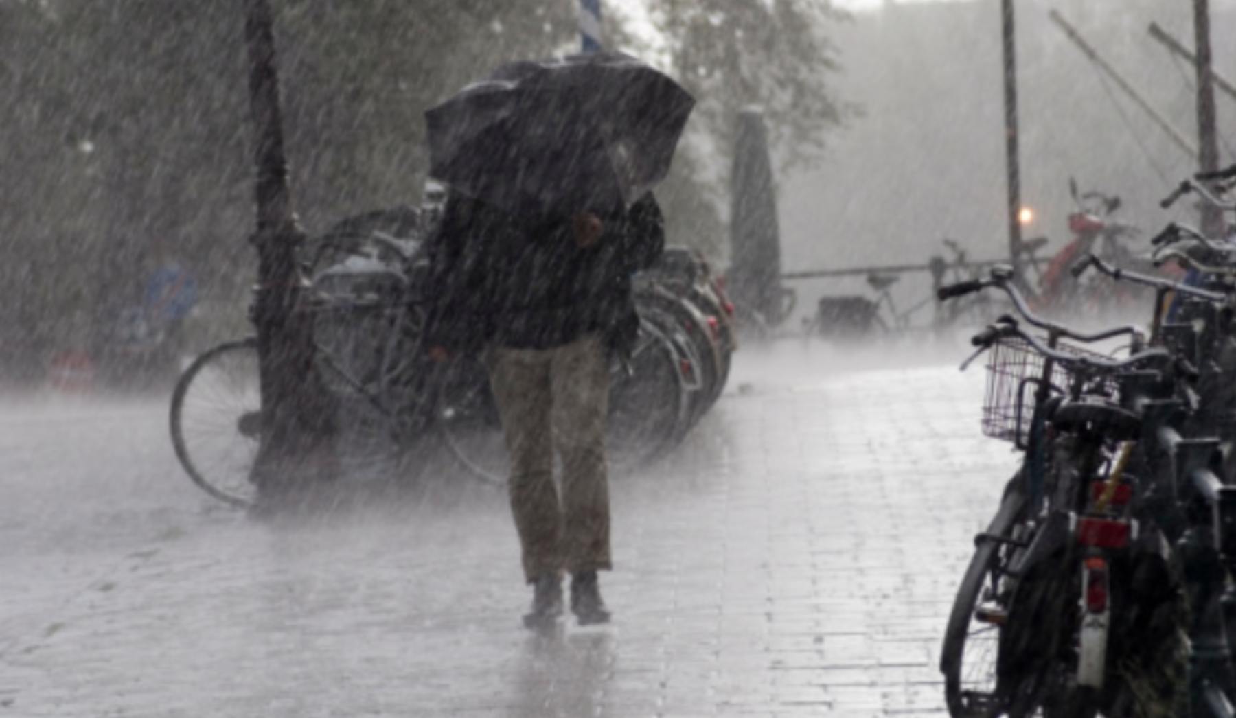 Llega hoy a España y preocupa a los expertos: la borrasca que dejará lluvias nunca vistas