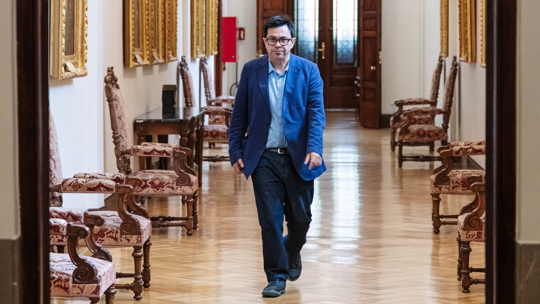 Gerardo Pisarello en los pasillos del Congreso. (Foto: EFE)