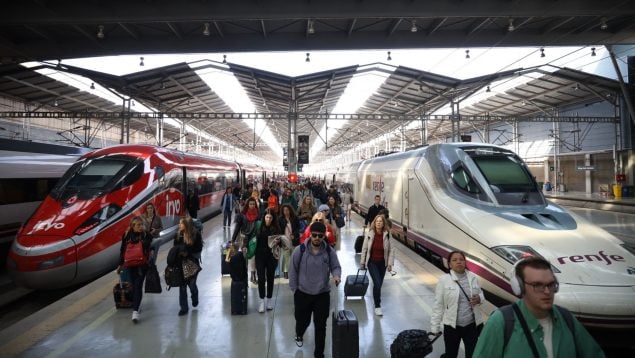 EEUU no tiene casi trenes de alta velocidad, un sistema de transporte que solucionaría gran parte de los viajes en estas fechas