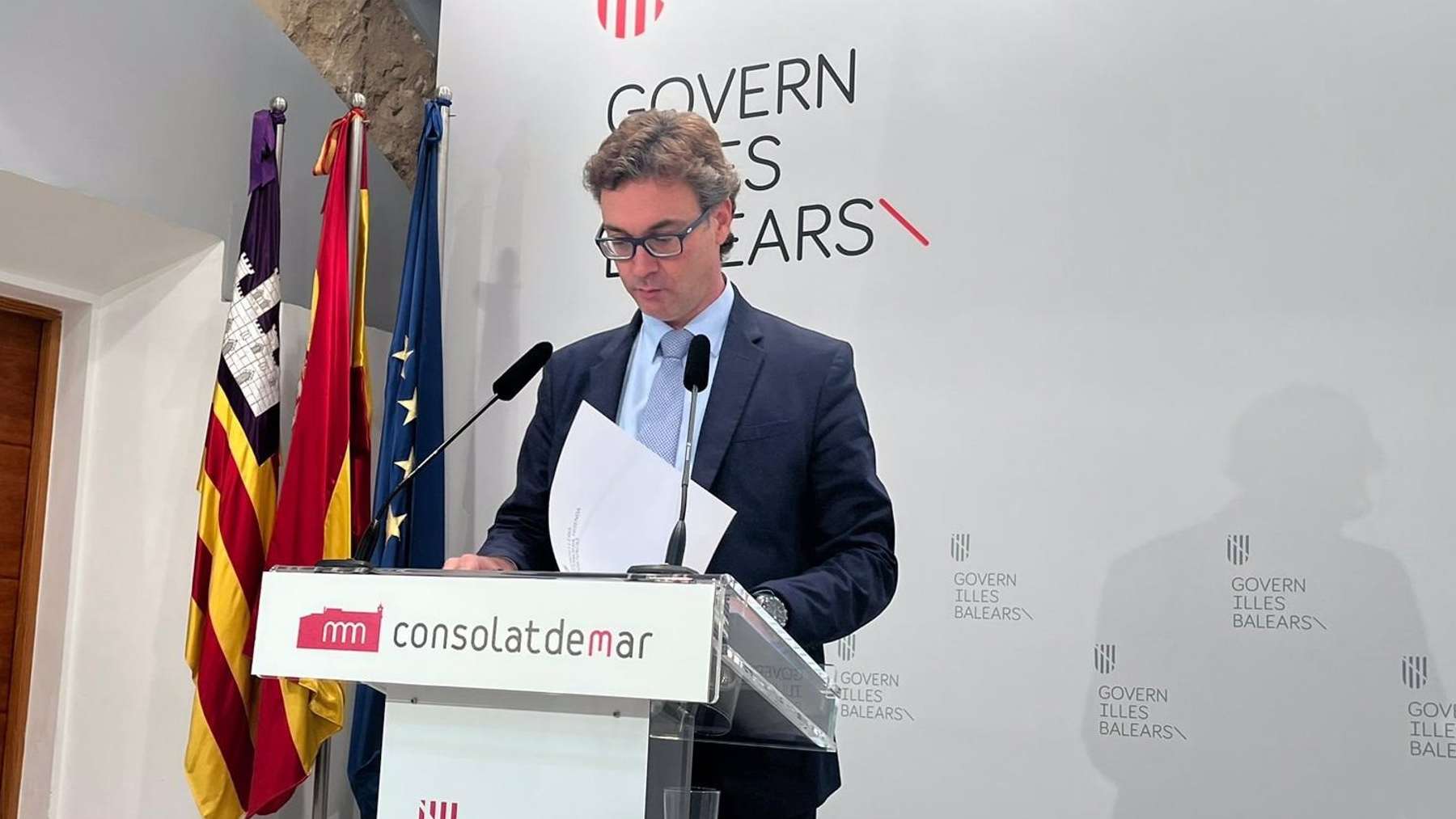 El portavoz del Govern, Antoni Costa, en la rueda de prensa posterior al Consell de Govern.