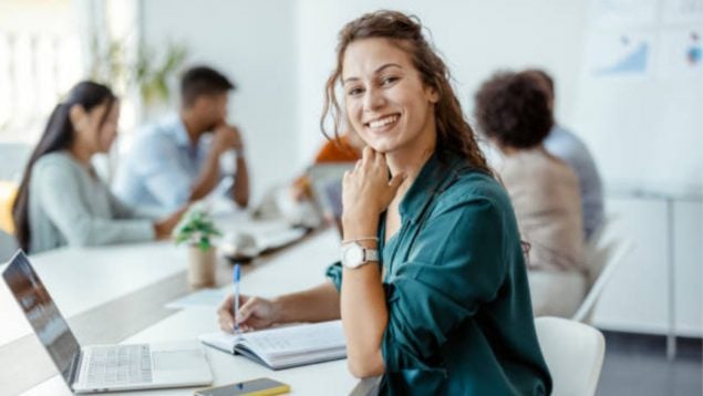 1.000 euros por probar comida durante un día: la oferta de empleo más jugosa de Grefusa