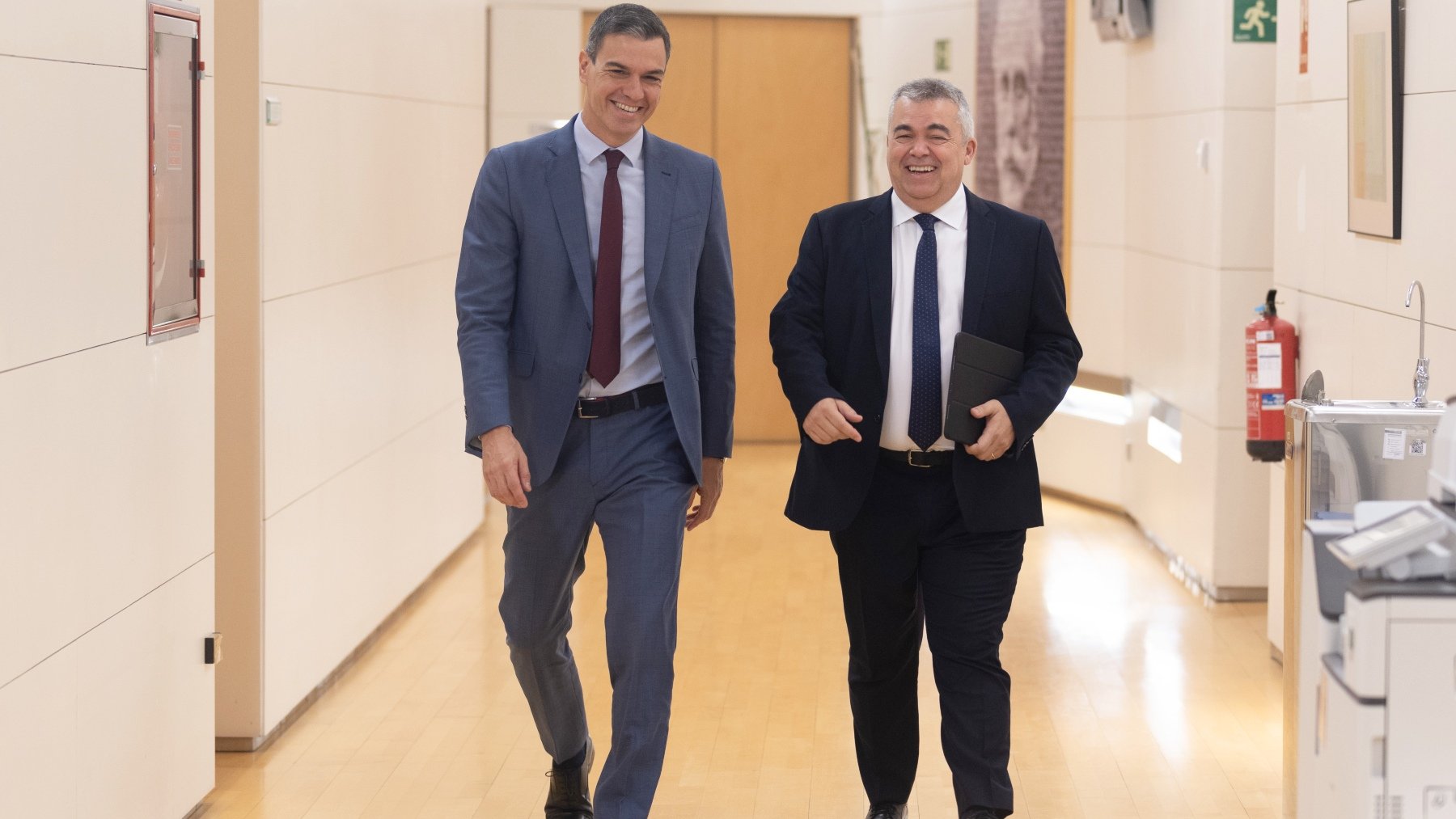 Pedro Sánchez y Santos Cerdán. (Foto: EP)