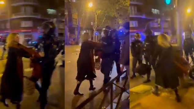 Policía agrede mujer manifestación