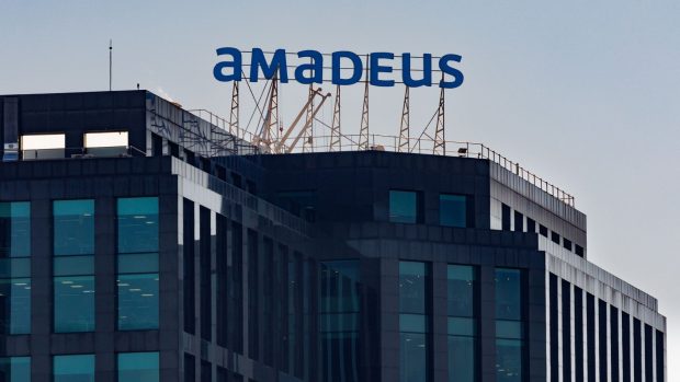 amadeus, derivados, divisas, euro, dolar, aena, cotizacion amadeus, amadeus share price, amadeus it