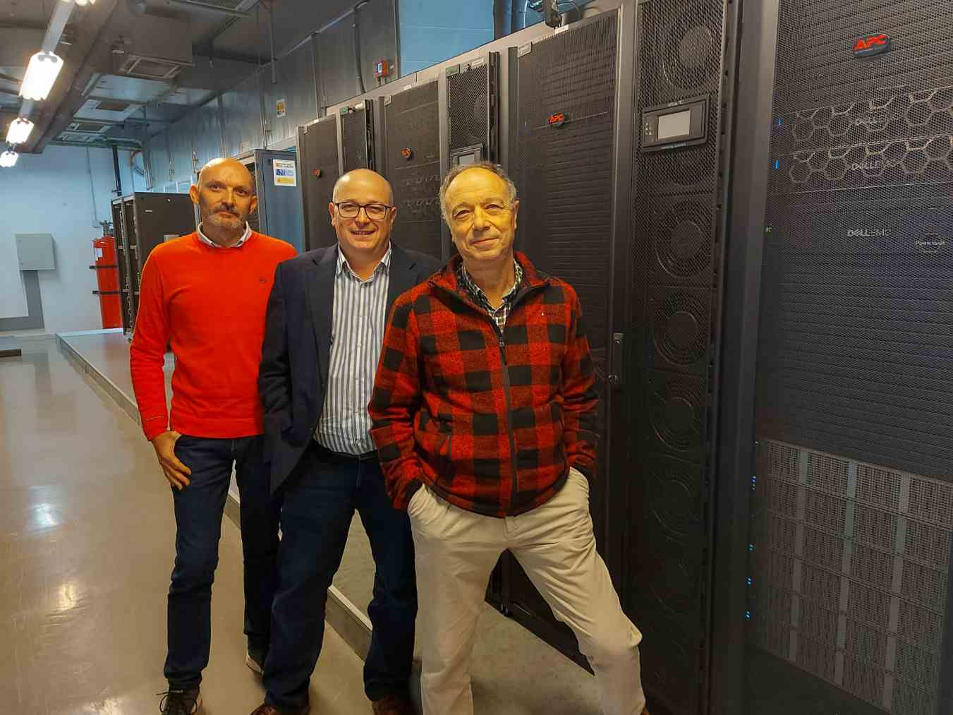 David Iniguez La Universidad de Zaragoza estrena supercomputador: