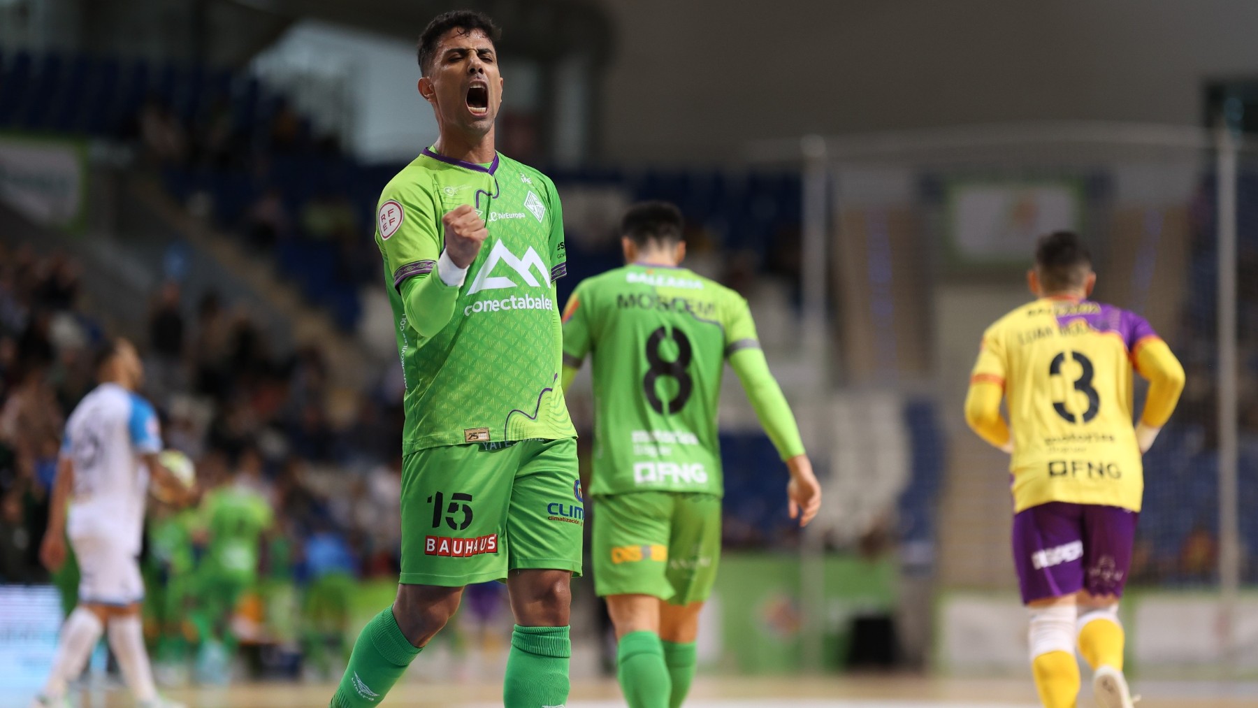 Tayebi celebra el 2-1