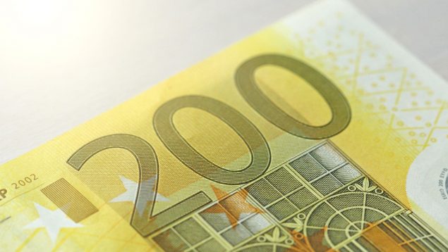 Ayuda 200 euros Hacienda