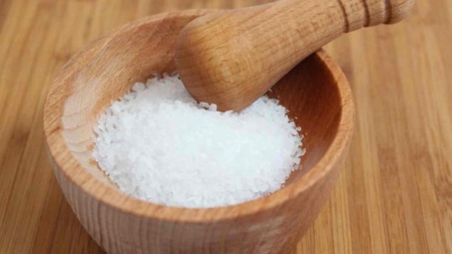 Por qué debes reducir la sal para tener la presión arterial a raya