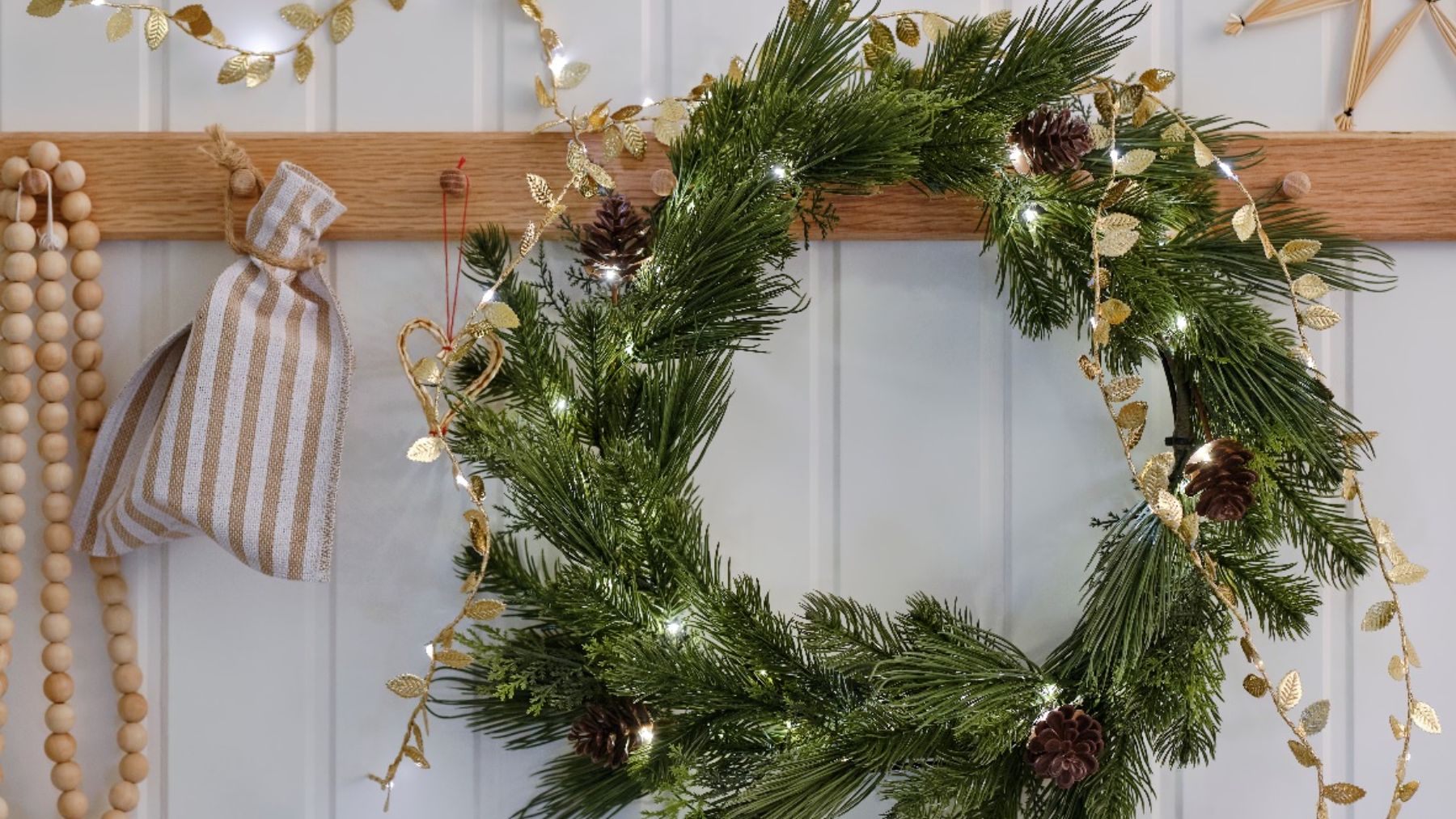 Descubre los mejores adornos de Ikea para Navidad e ideales para casas pequeñas