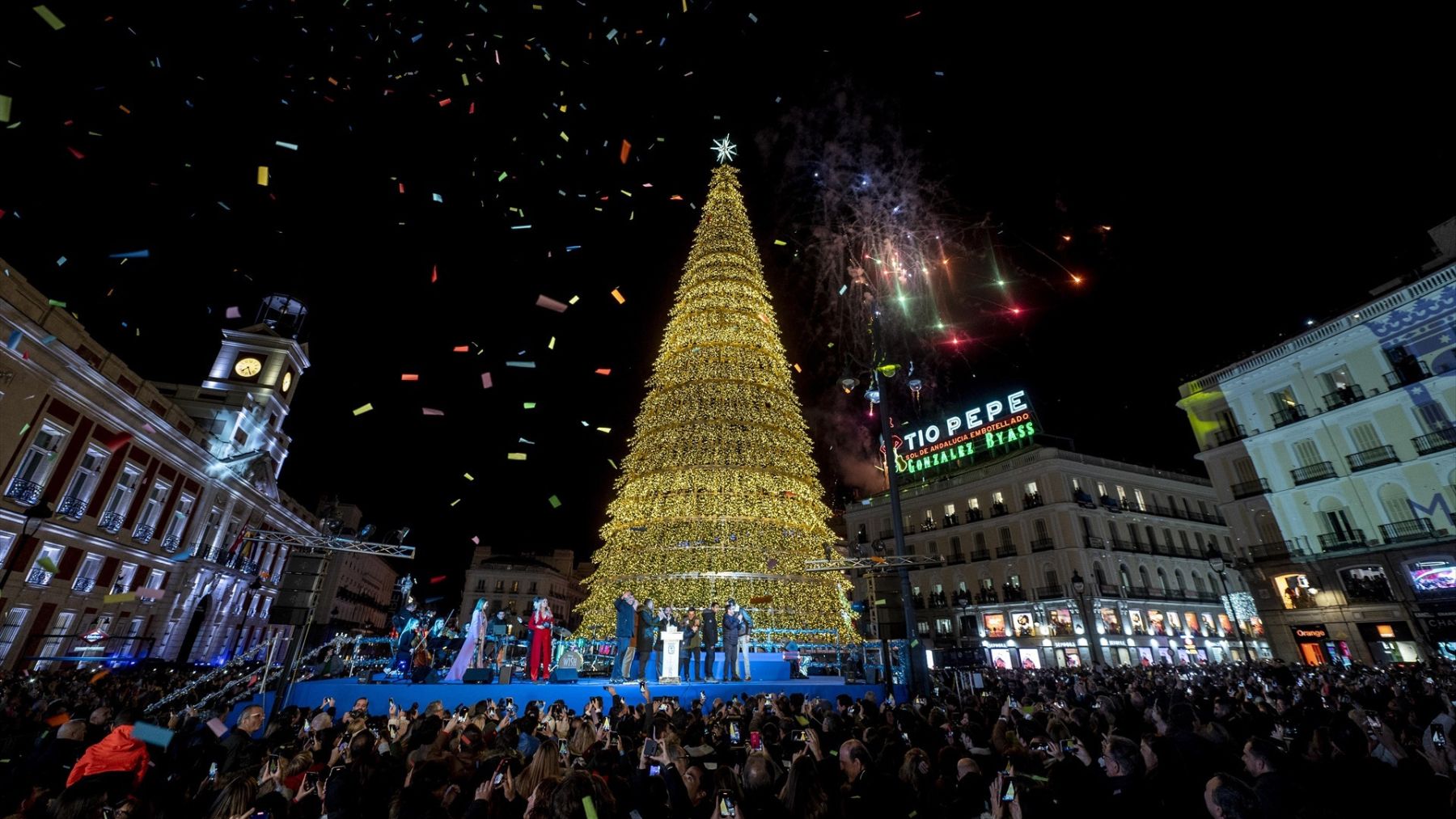 Encendido de las luces de Navidad de Madrid en la Puerta del Sol (Foto: EP)