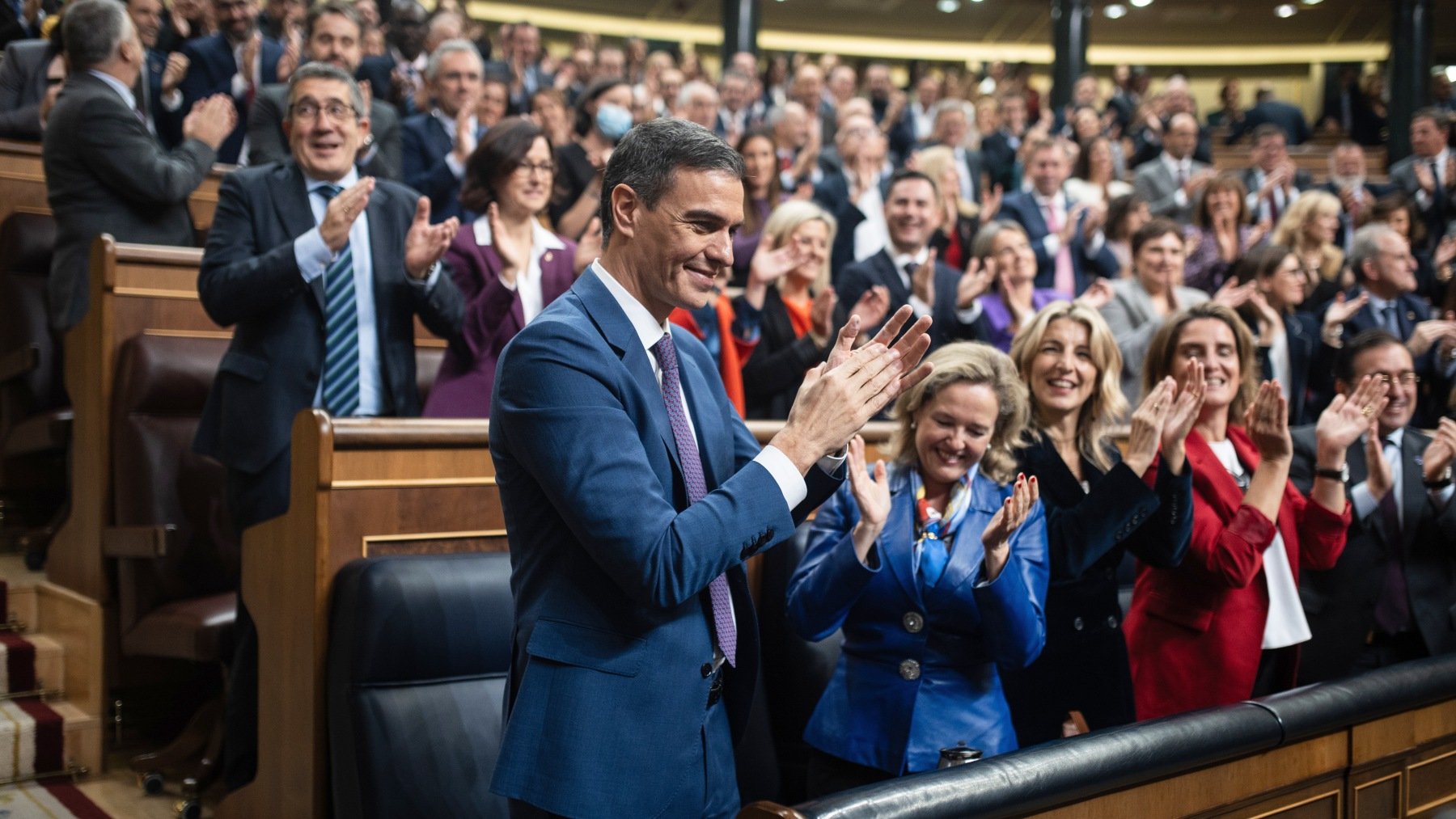 Pedro Sánchez, tras ser investido en el Congreso.