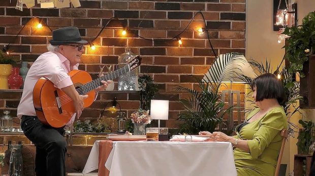 Carmen y Marcelino en 'First Dates'.