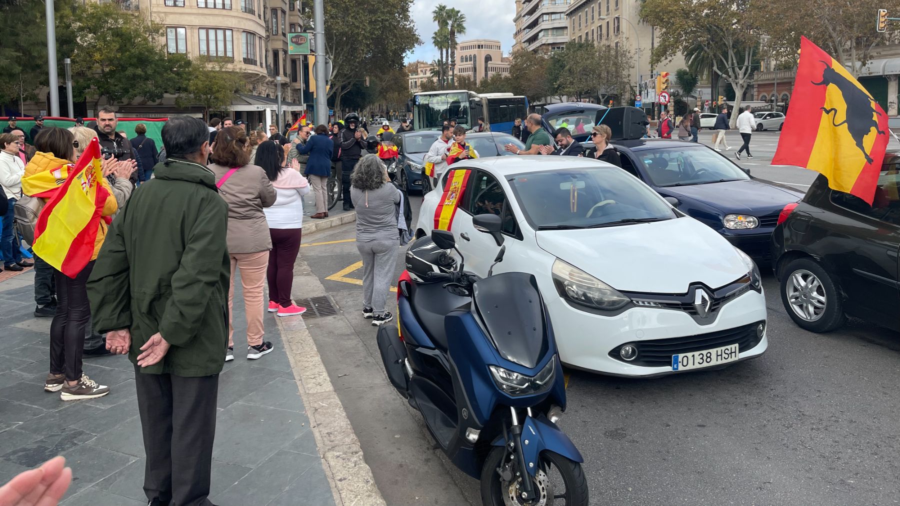 Marcha motorizada en Palma contra la amnistía de Pedro Sánchez.