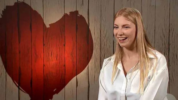 Alexandra en 'First Dates'.