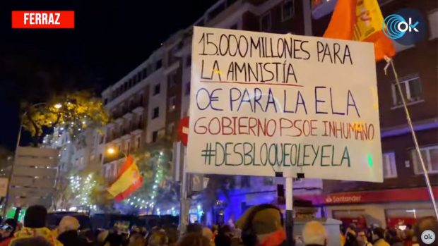 Manifestación en Madrid hoy | En vivo las protestas en la sede del PSOE de Ferraz contra Pedro Sánchez