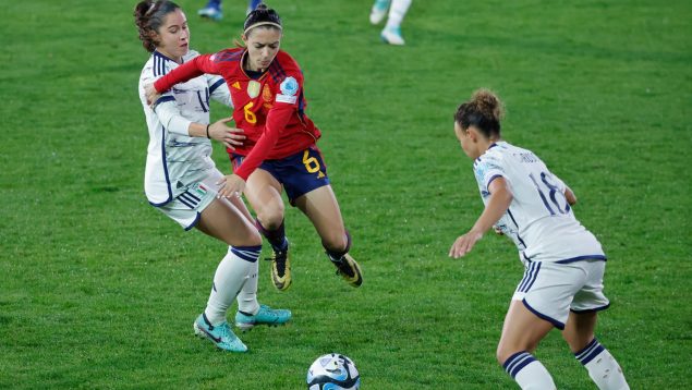 Aitana Bonmatí, Montse Tomé, España, selección femenina